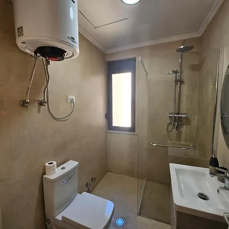 New Bazar-central 1 With Balcony